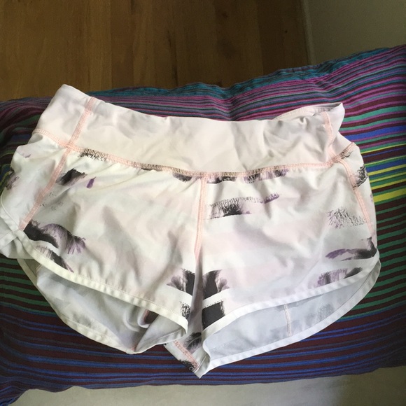 lululemon athletica Pants - Shorts speed lululemon